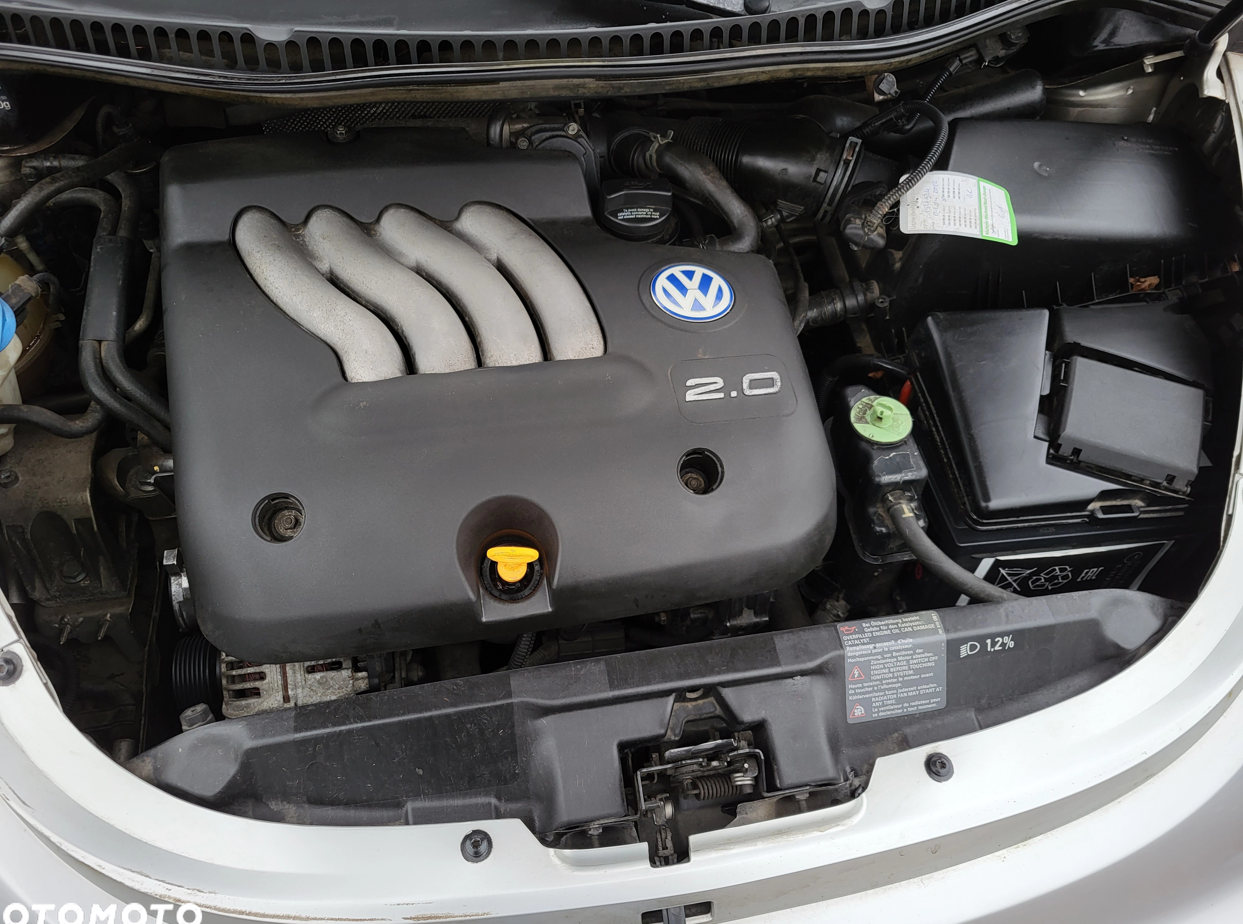 Volkswagen New Beetle cena 6900 przebieg: 165000, rok produkcji 1999 z Połaniec małe 379